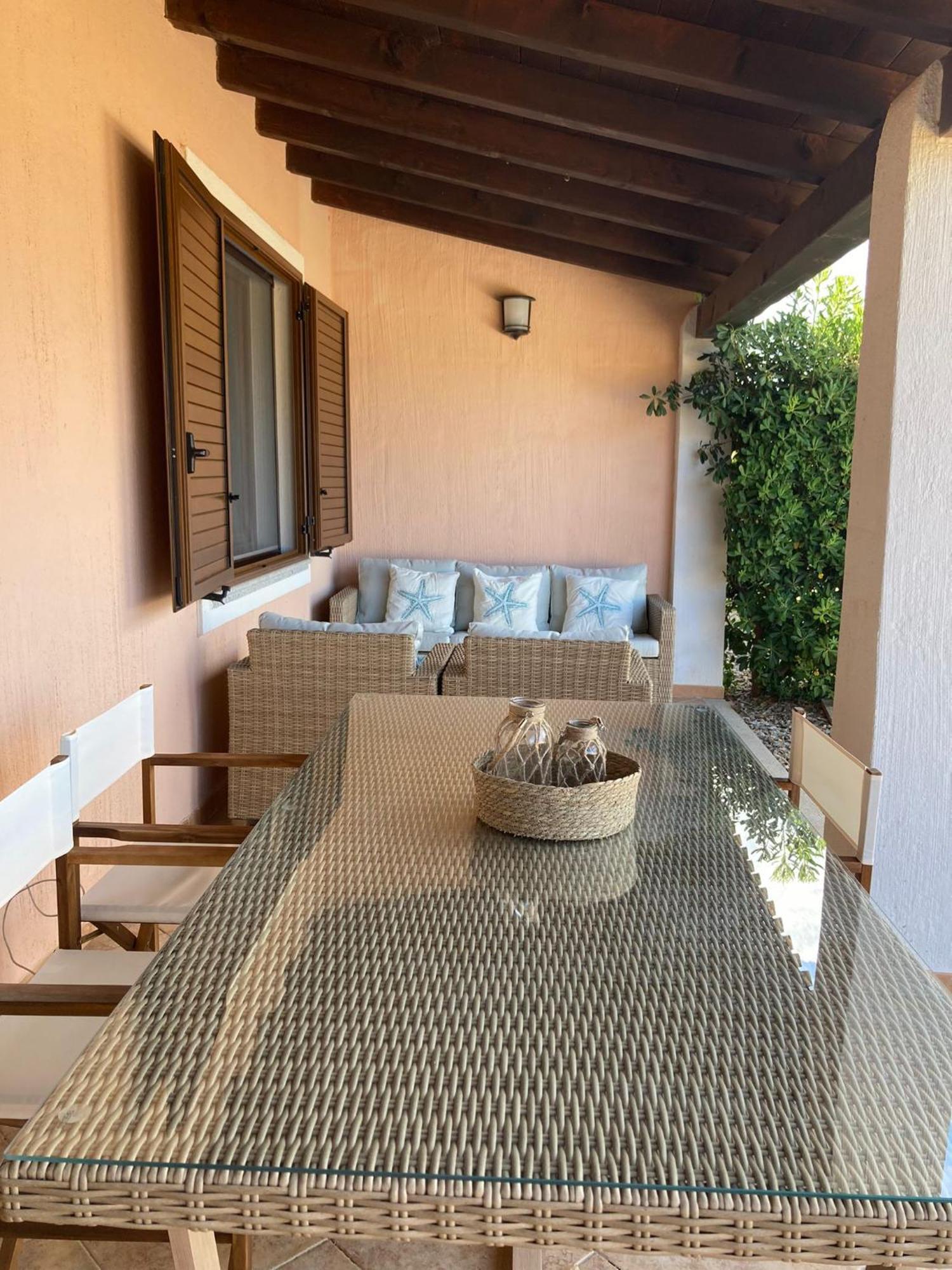 Abba Sixty - View, Pool & Parking - 200mt Sea Holiday home *