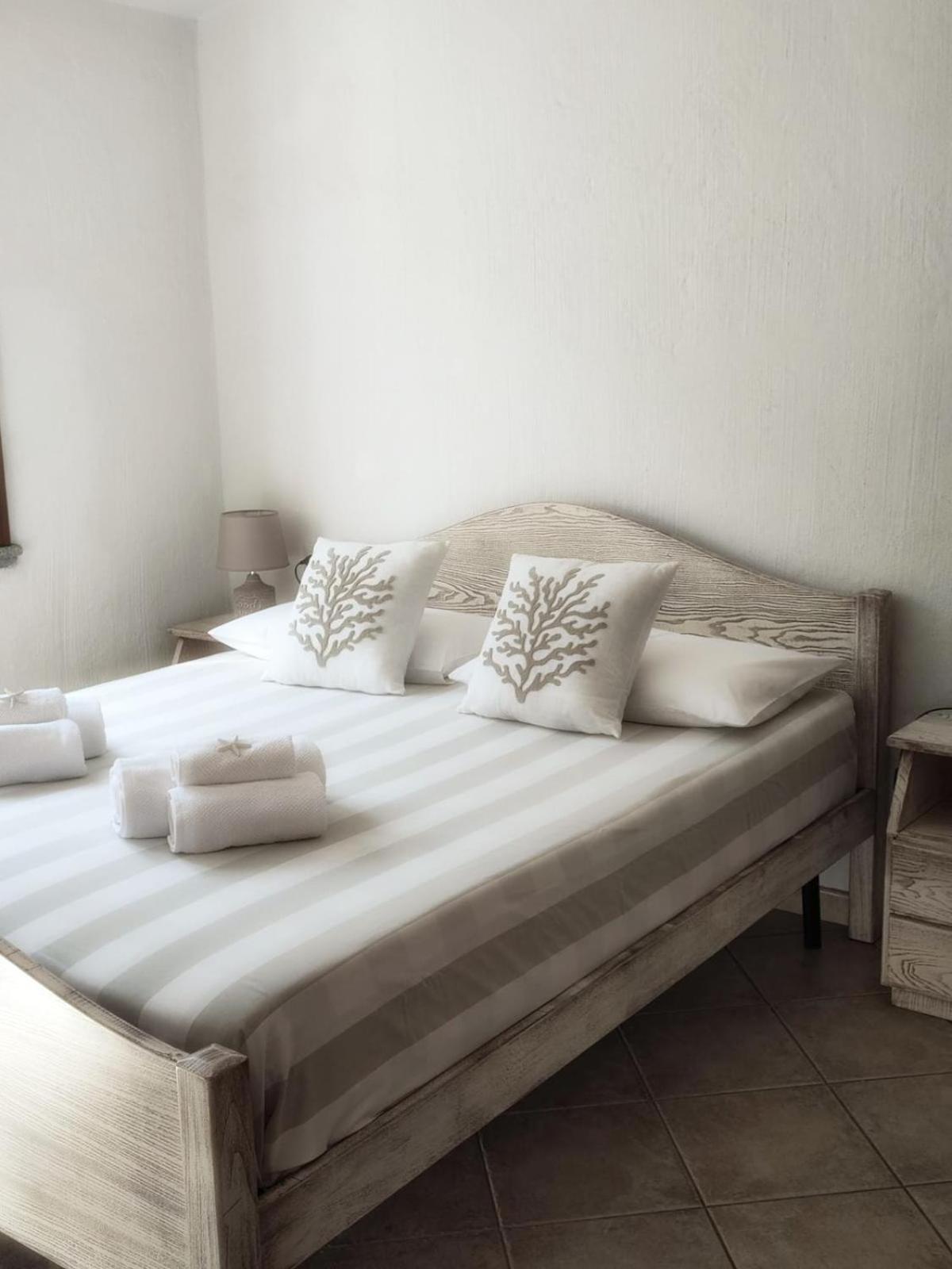 Holiday home Abba Sixty - View, Pool & Parking - 200mt Sea *